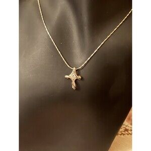 18 Karat White Gold Plated Twisted Cross Pendant With 18" Chain Cubic Zirconia